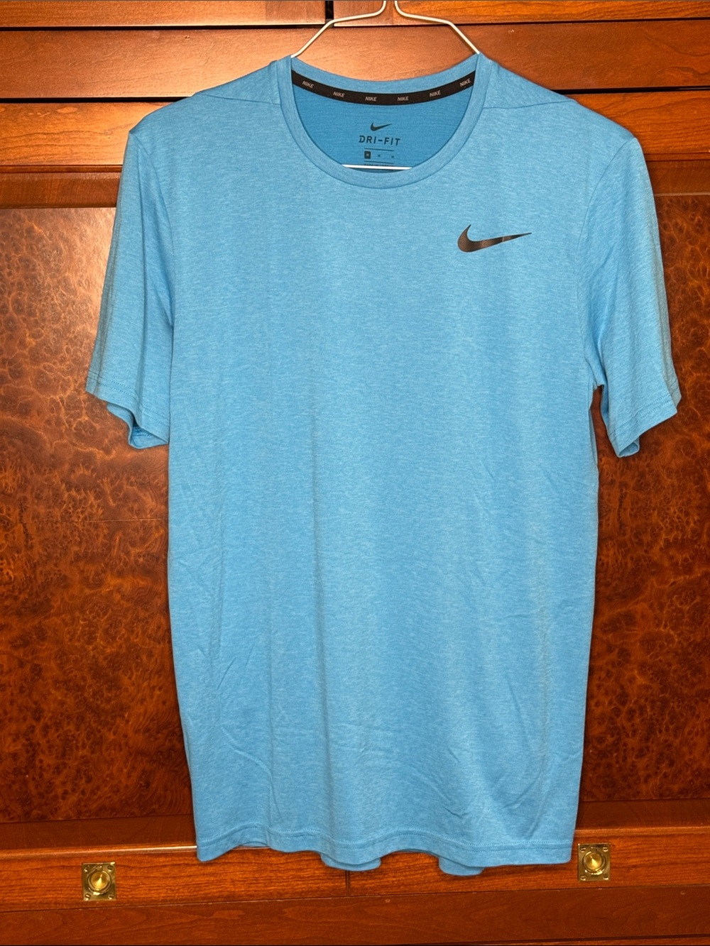 Nike Men's M Light Blue Dri-FIT Short Sleeve Tee
